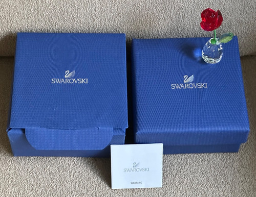Swarovski flower dreams red - flower,
